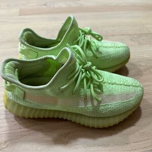Yeezy Boost 350 Glow’